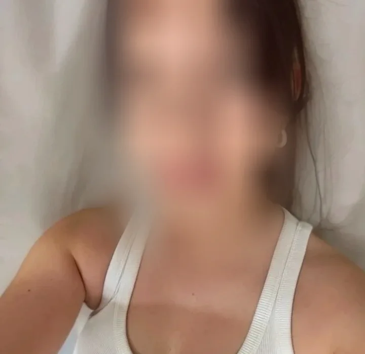 Aoife, 26