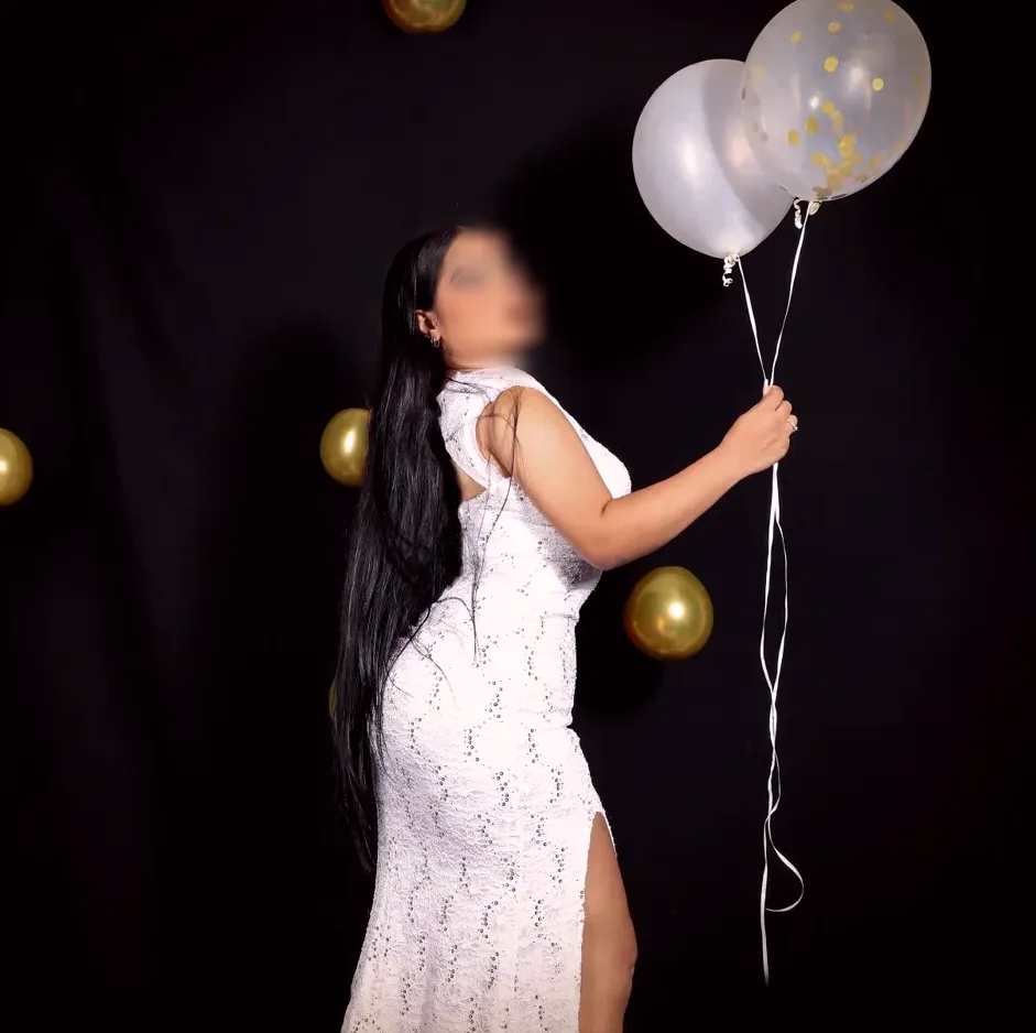 Charlene, 28
